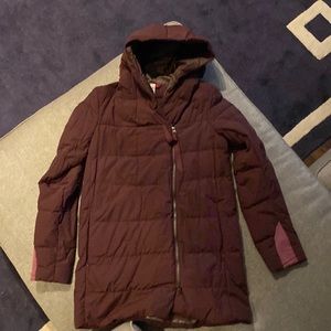 Lululemon puffer jacket